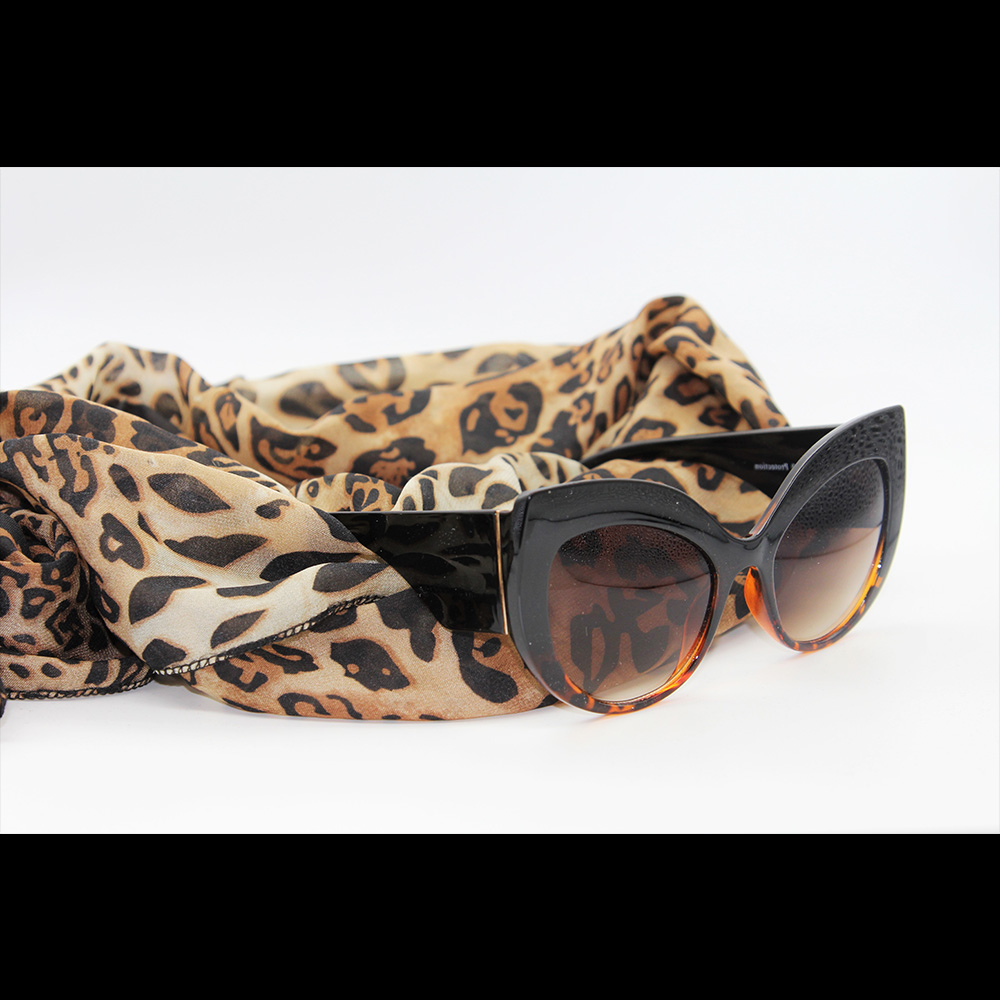 Leopard Print Sunglasses and Matching Scarf Set - Image 2